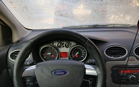 Ford Focus II рестайлинг, 2010 год, 580 000 рублей, 3 фотография