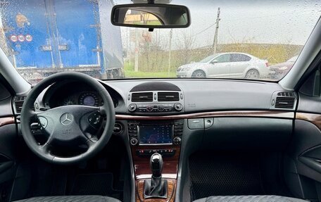 Mercedes-Benz E-Класс, 2003 год, 850 000 рублей, 11 фотография