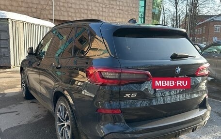 BMW X5, 2019 год, 6 570 000 рублей, 2 фотография