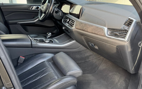 BMW X5, 2021 год, 9 000 000 рублей, 4 фотография