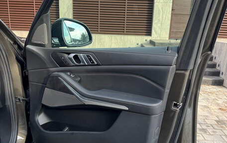BMW X5, 2021 год, 9 000 000 рублей, 5 фотография