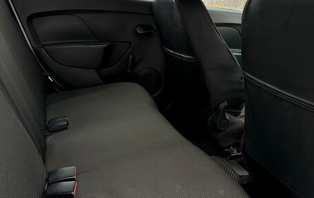 Renault Logan II, 2019 год, 529 000 рублей, 17 фотография