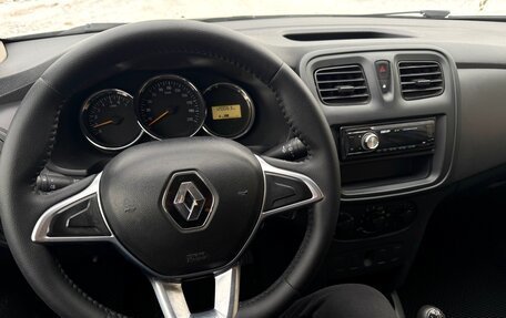 Renault Logan II, 2019 год, 529 000 рублей, 14 фотография