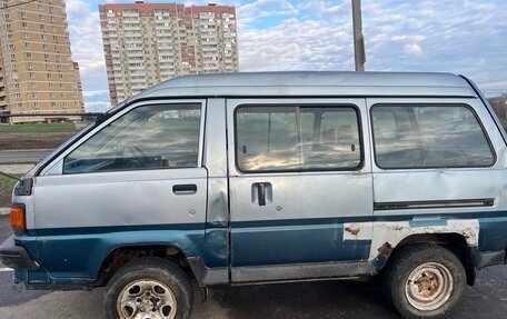 Toyota Lite Ace III, 1986 год, 160 000 рублей, 3 фотография
