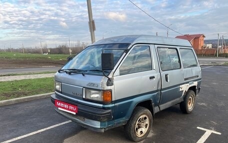 Toyota Lite Ace III, 1986 год, 160 000 рублей, 2 фотография