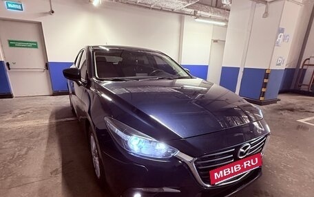 Mazda 3, 2018 год, 1 800 000 рублей, 4 фотография