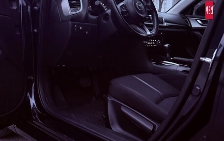 Mazda 3, 2018 год, 1 800 000 рублей, 9 фотография