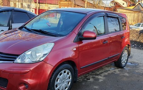 Nissan Note II рестайлинг, 2013 год, 750 000 рублей, 2 фотография