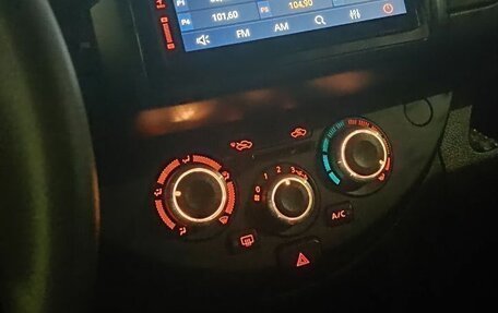 Nissan Note II рестайлинг, 2013 год, 750 000 рублей, 17 фотография