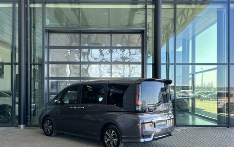 Honda Stepwgn IV, 2015 год, 1 790 000 рублей, 2 фотография