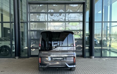 Honda Stepwgn IV, 2015 год, 1 790 000 рублей, 4 фотография