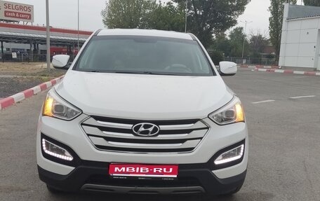 Hyundai Santa Fe III рестайлинг, 2013 год, 1 600 000 рублей, 1 фотография