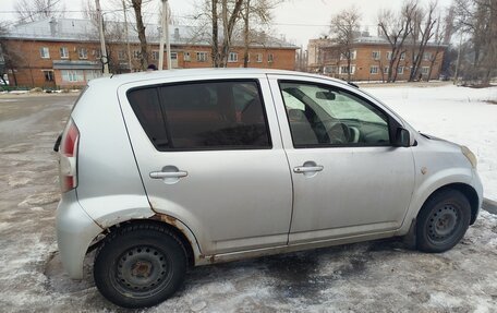 Daihatsu Boon II рестайлинг, 2005 год, 300 000 рублей, 1 фотография