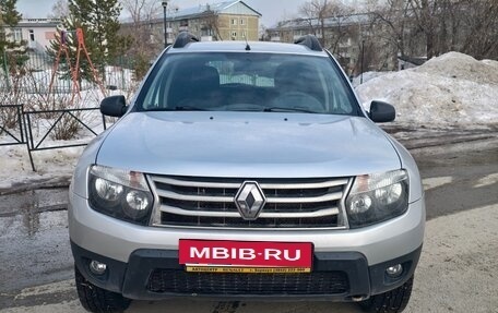 Renault Duster I рестайлинг, 2014 год, 1 100 000 рублей, 2 фотография