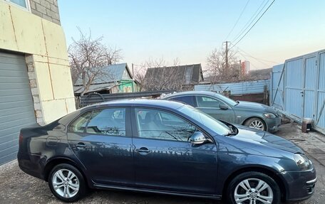 Volkswagen Jetta VI, 2010 год, 699 000 рублей, 4 фотография