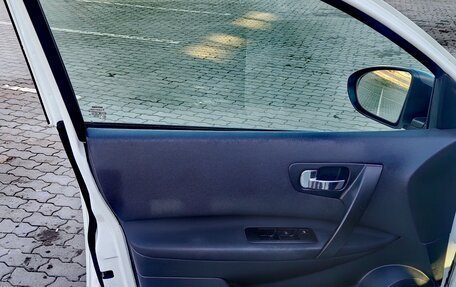 Nissan Qashqai, 2011 год, 1 100 000 рублей, 15 фотография