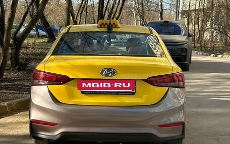 Hyundai Solaris II рестайлинг, 2019 год, 1 165 000 рублей, 7 фотография