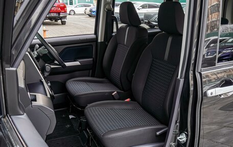 Toyota Roomy I, 2020 год, 1 640 000 рублей, 8 фотография