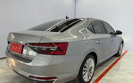 Skoda Superb III рестайлинг, 2022 год, 2 010 013 рублей, 6 фотография