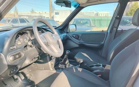 Chevrolet Niva I рестайлинг, 2017 год, 755 000 рублей, 8 фотография