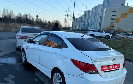 Hyundai Solaris II рестайлинг, 2014 год, 369 000 рублей, 5 фотография