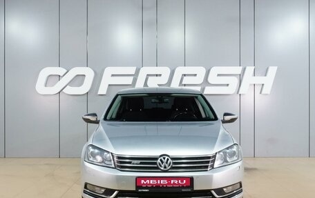Volkswagen Passat B7, 2011 год, 899 000 рублей, 3 фотография
