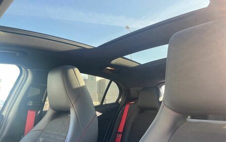 Mercedes-Benz GLA AMG, 2018 год, 3 750 000 рублей, 3 фотография