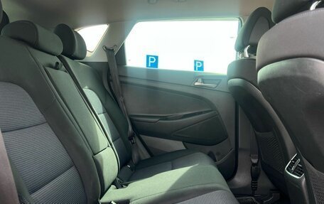Hyundai Tucson III, 2018 год, 2 289 000 рублей, 19 фотография