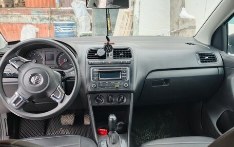 Volkswagen Polo VI (EU Market), 2013 год, 1 150 000 рублей, 5 фотография