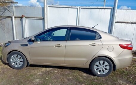 KIA Rio III рестайлинг, 2013 год, 1 337 000 рублей, 3 фотография