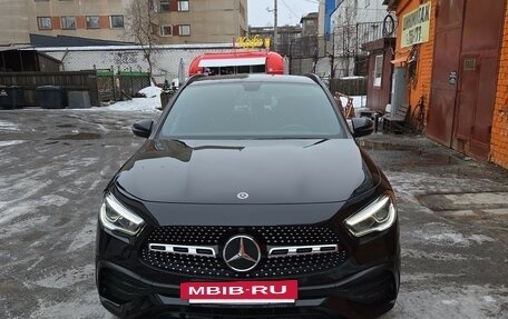 Mercedes-Benz GLA, 2020 год, 3 750 000 рублей, 2 фотография