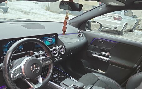 Mercedes-Benz GLA, 2020 год, 3 750 000 рублей, 10 фотография