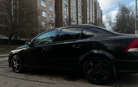 Opel Astra, 2009 год, 600 000 рублей, 2 фотография