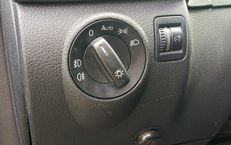 Volkswagen Tiguan I, 2008 год, 1 000 000 рублей, 18 фотография