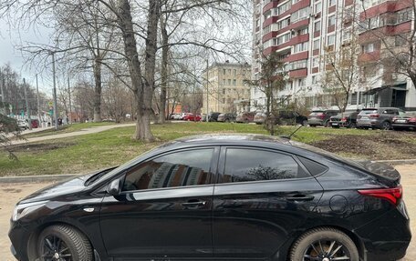 Hyundai Solaris II рестайлинг, 2019 год, 1 300 000 рублей, 3 фотография