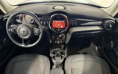 MINI Hatch, 2021 год, 1 999 800 рублей, 8 фотография