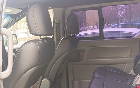 Hyundai H-1 II рестайлинг, 2014 год, 1 850 000 рублей, 4 фотография