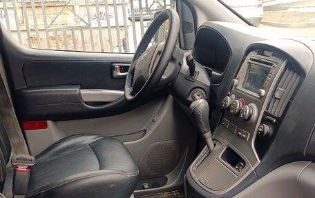 Hyundai H-1 II рестайлинг, 2014 год, 1 850 000 рублей, 8 фотография