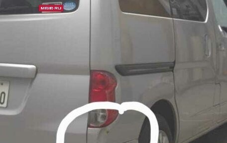 Nissan NV200, 2010 год, 1 300 000 рублей, 32 фотография