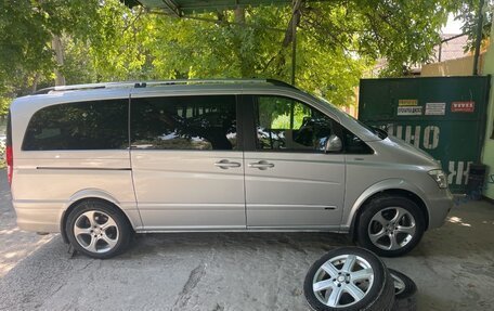 Mercedes-Benz Viano, 2010 год, 1 300 000 рублей, 2 фотография