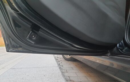 BMW 3 серия, 2010 год, 950 000 рублей, 16 фотография