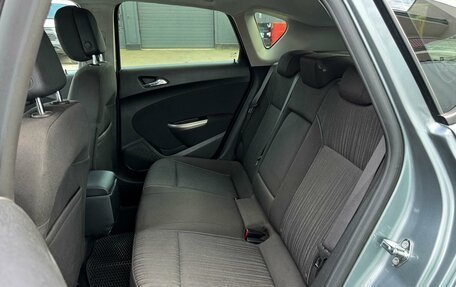 Opel Astra J, 2011 год, 819 000 рублей, 9 фотография