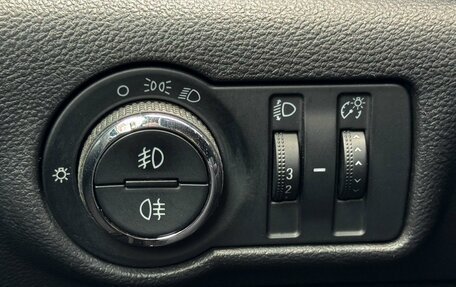 Opel Astra J, 2011 год, 819 000 рублей, 13 фотография