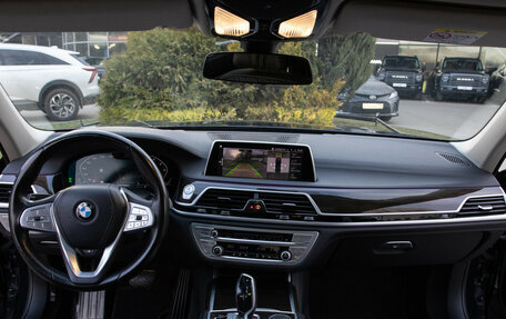 BMW 7 серия, 2019 год, 4 889 000 рублей, 11 фотография