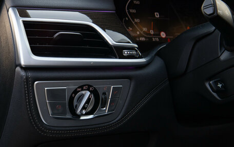 BMW 7 серия, 2019 год, 4 889 000 рублей, 26 фотография