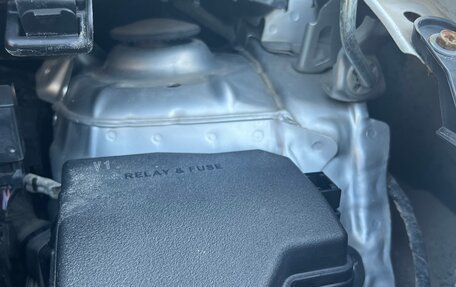 Toyota Vitz, 2013 год, 710 000 рублей, 6 фотография