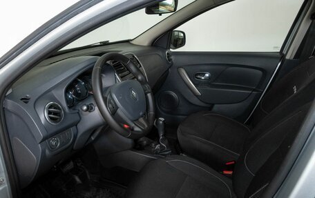 Renault Sandero II рестайлинг, 2016 год, 1 048 000 рублей, 5 фотография