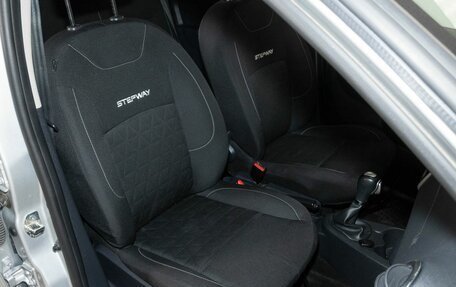 Renault Sandero II рестайлинг, 2016 год, 1 048 000 рублей, 14 фотография