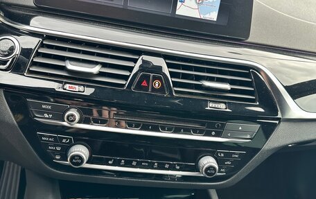 BMW 5 серия, 2017 год, 3 270 000 рублей, 10 фотография