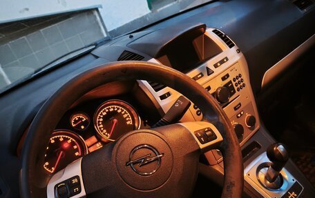 Opel Zafira B, 2008 год, 670 000 рублей, 12 фотография